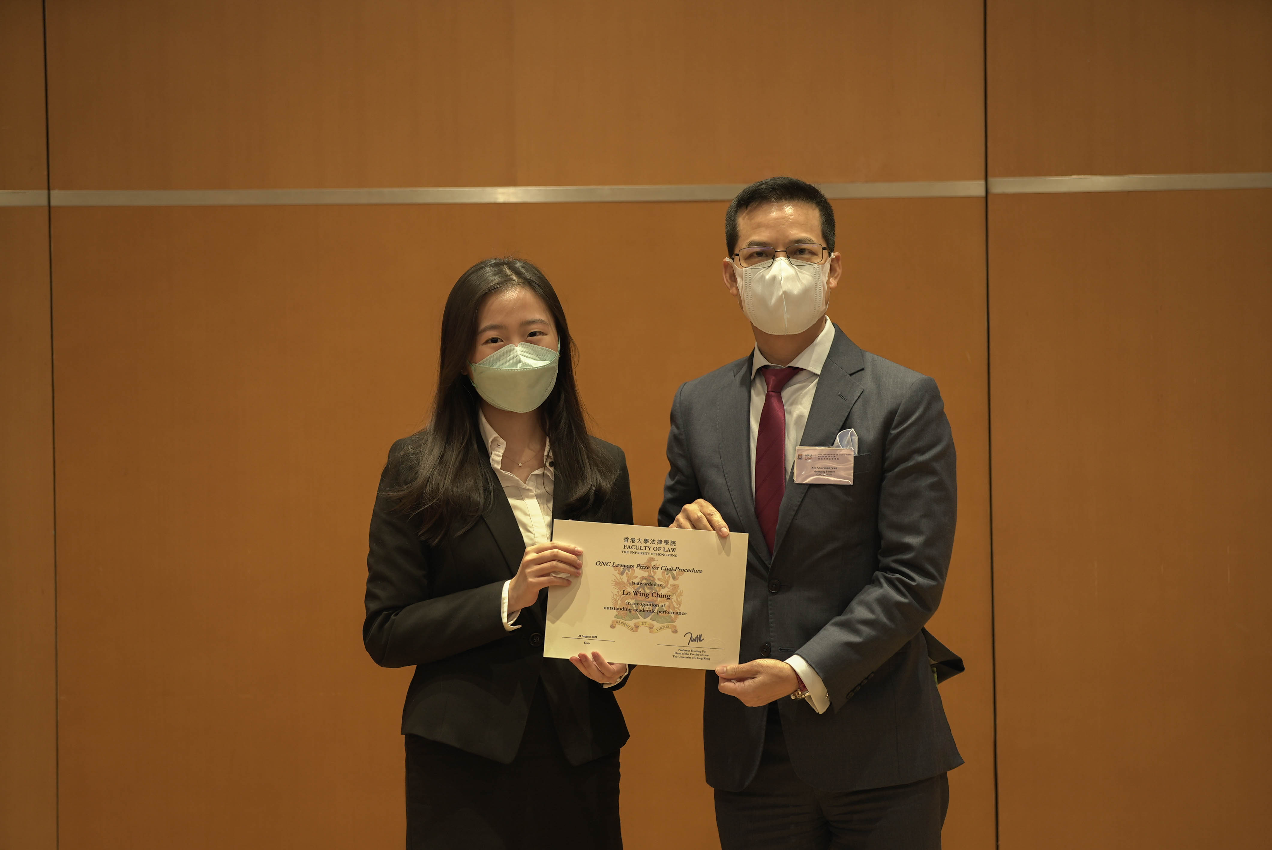 Mr Sherman Yan presented the ONC Lawyers Prize for Civil Procedure 2020-21